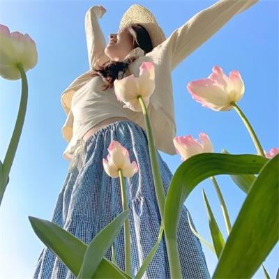 闪婚后夫人竟有两幅面孔